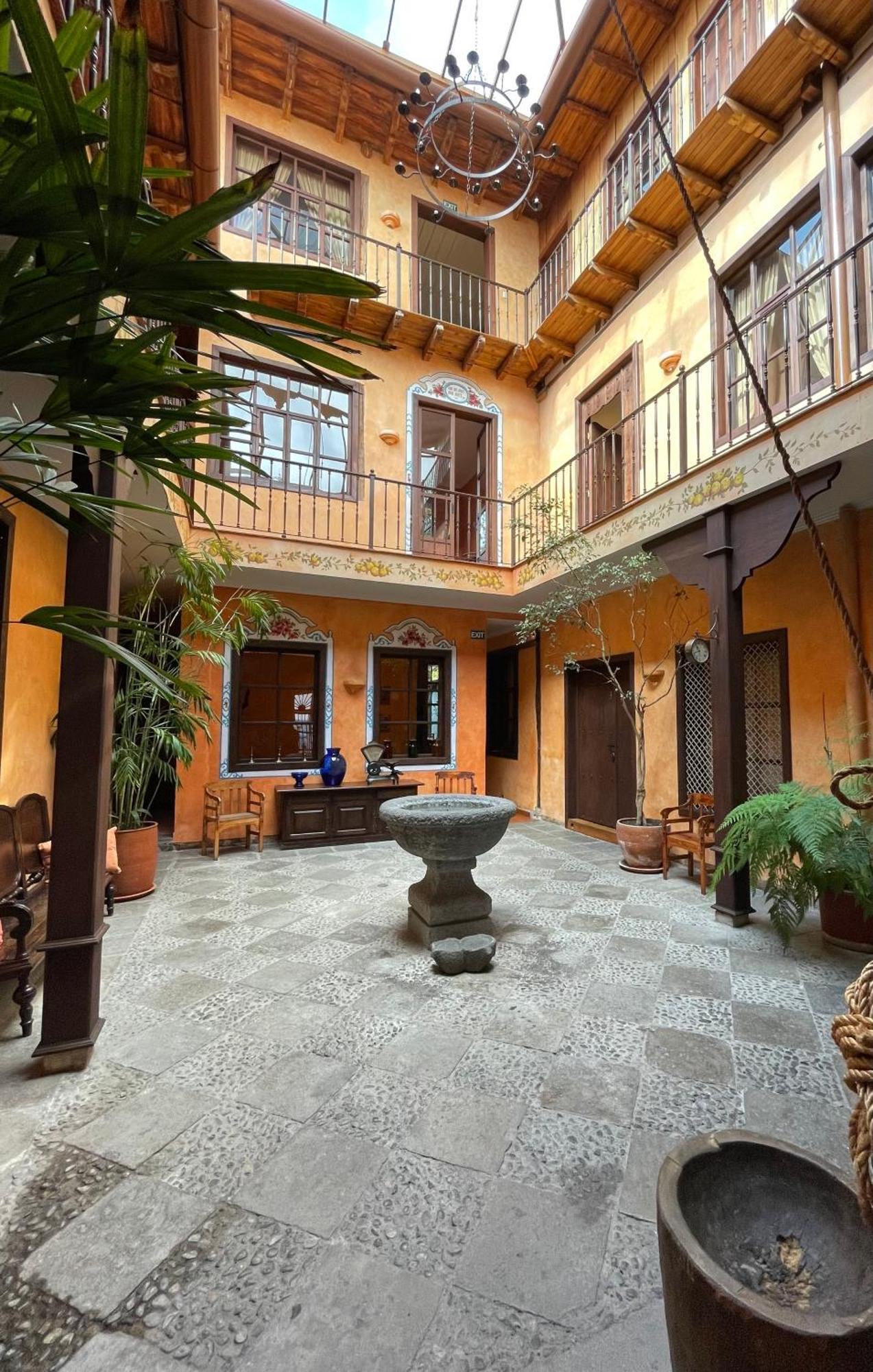 Nass Casa Del Aguila Otel Cuenca Dış mekan fotoğraf