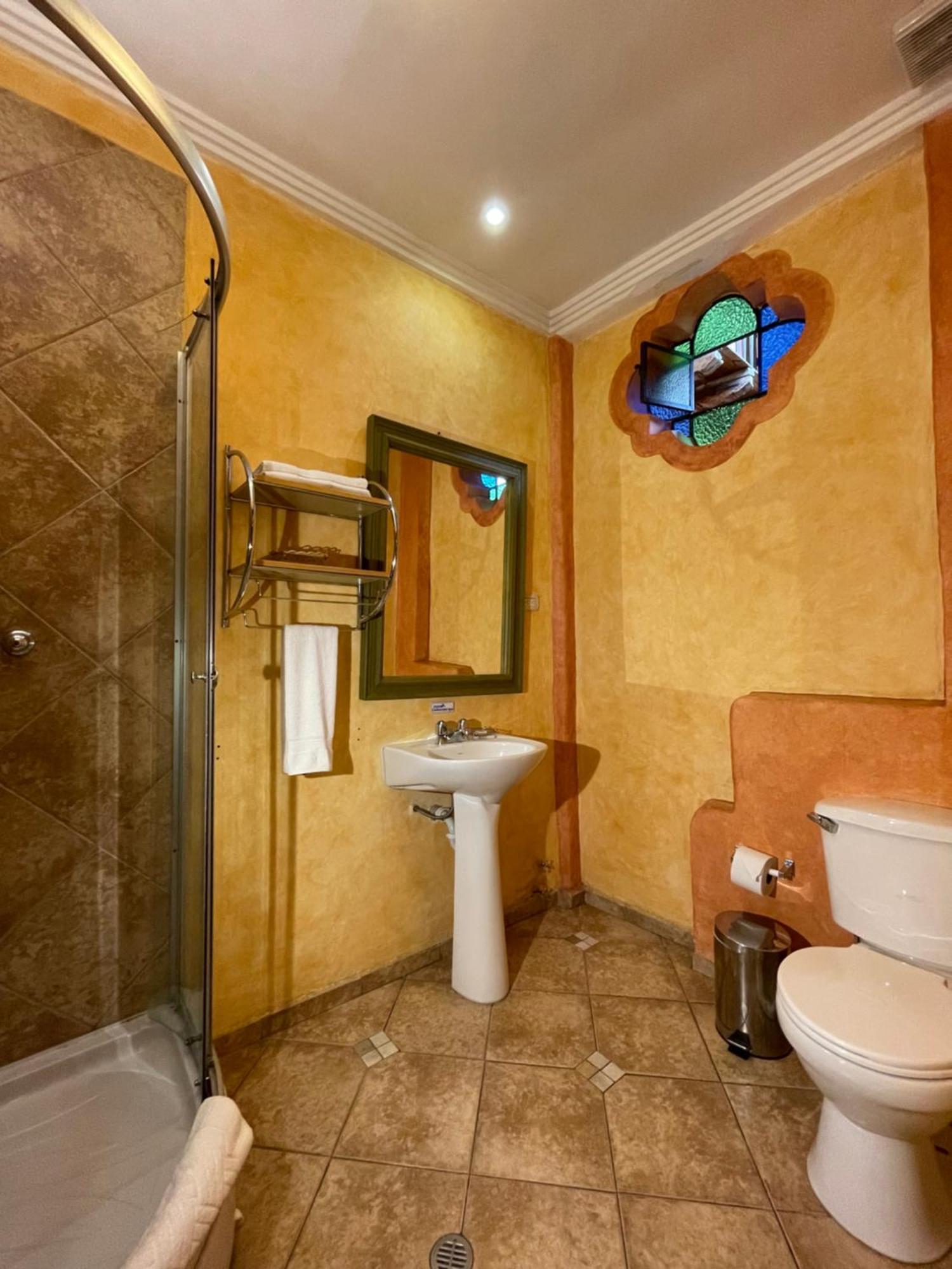 Nass Casa Del Aguila Otel Cuenca Dış mekan fotoğraf