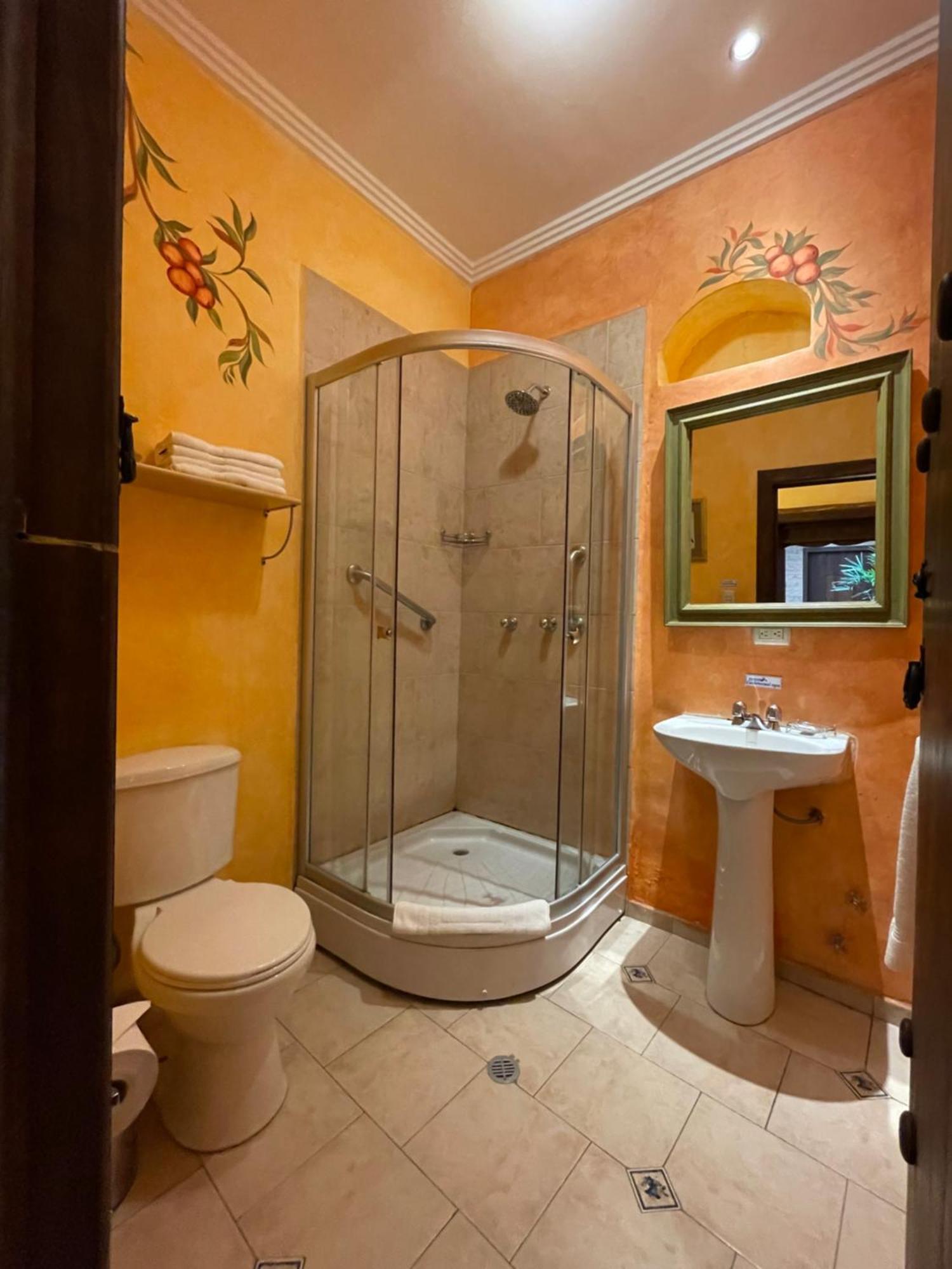 Nass Casa Del Aguila Otel Cuenca Dış mekan fotoğraf
