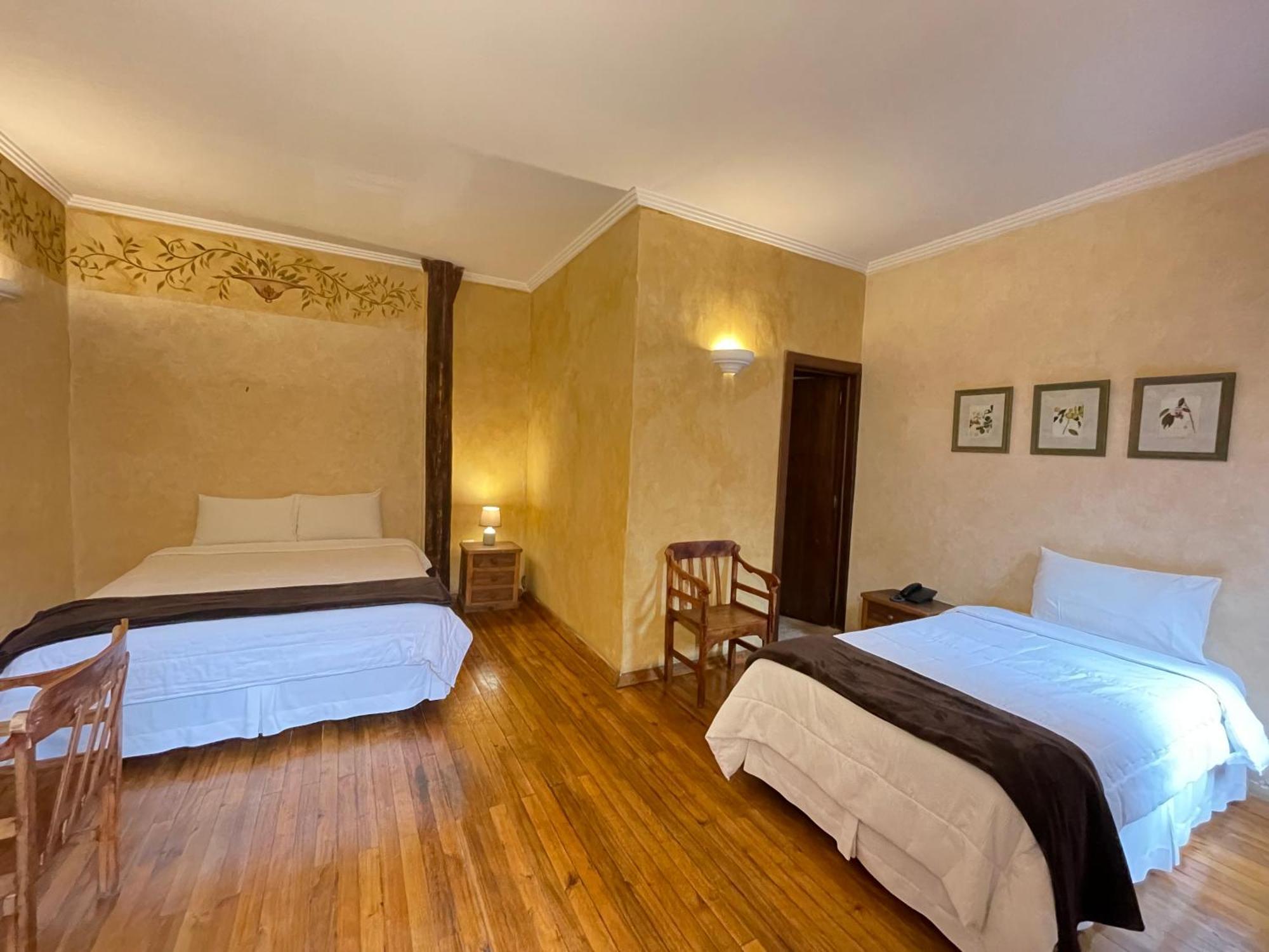 Nass Casa Del Aguila Otel Cuenca Dış mekan fotoğraf